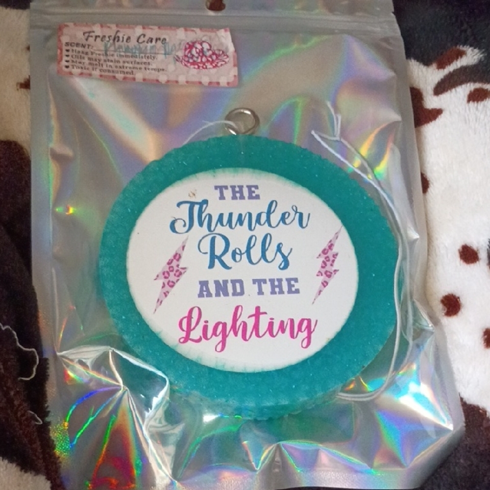 NEW!! Blue and White Scented Freshie